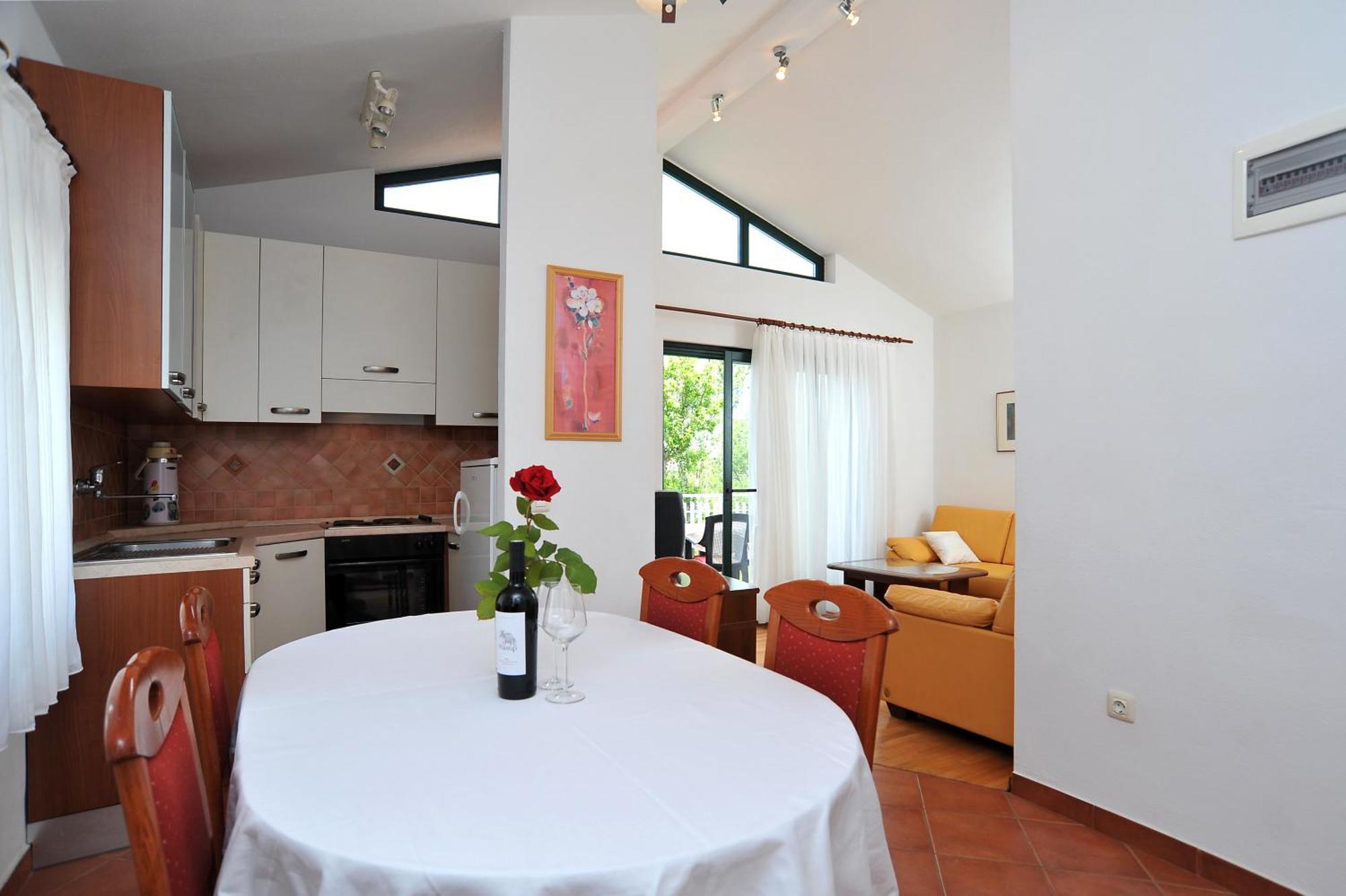 Apartments Villa Eden Преко Экстерьер фото