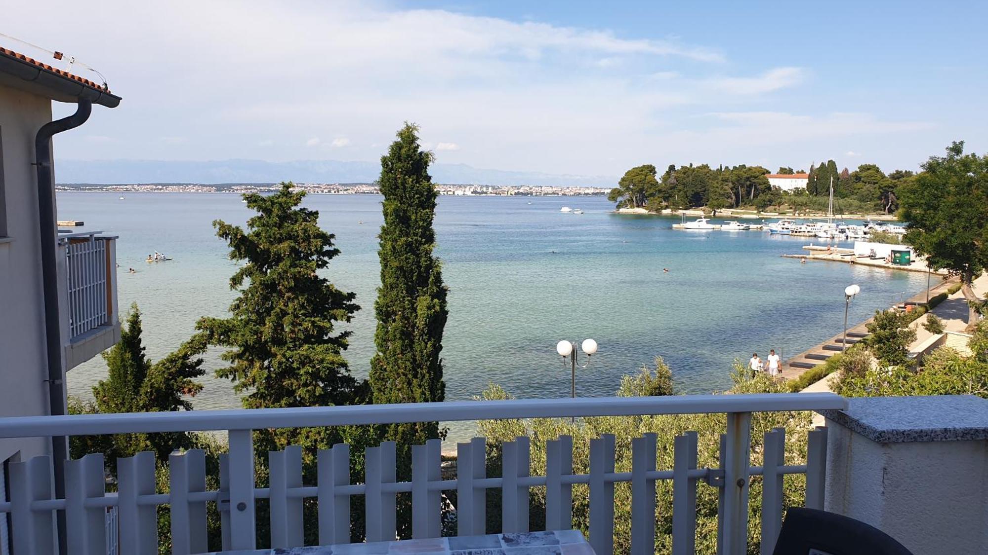 Apartments Villa Eden Преко Экстерьер фото