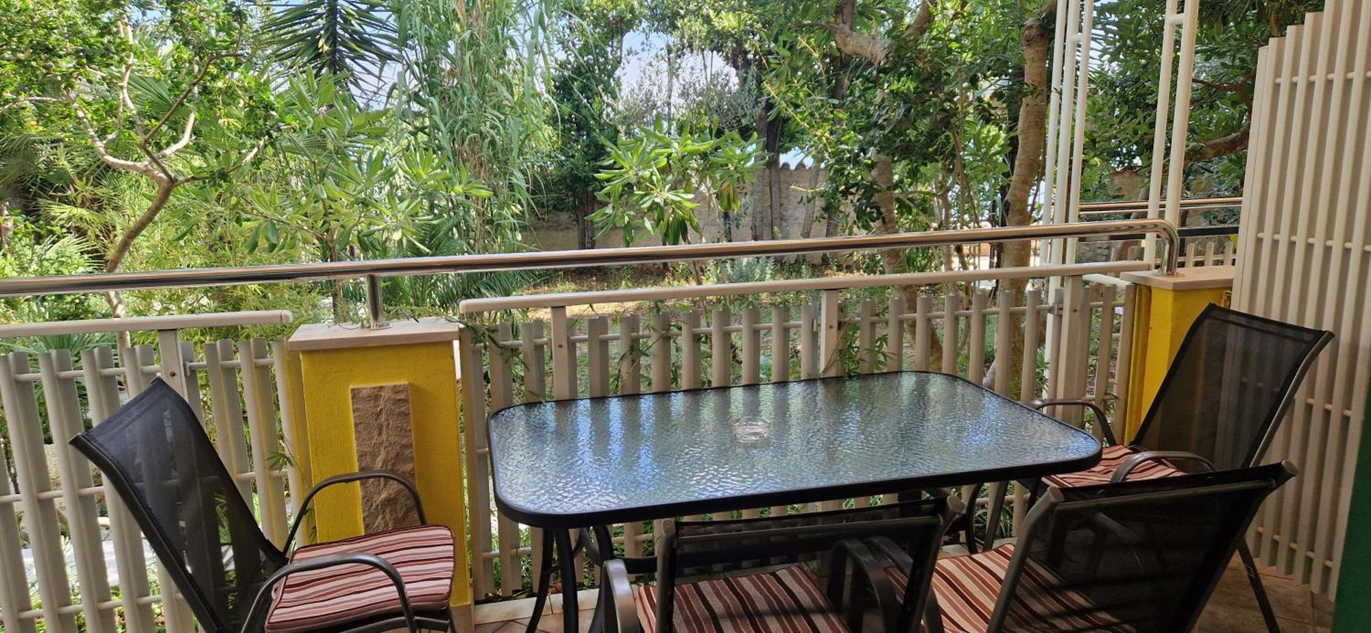 Apartments Villa Eden Преко Экстерьер фото
