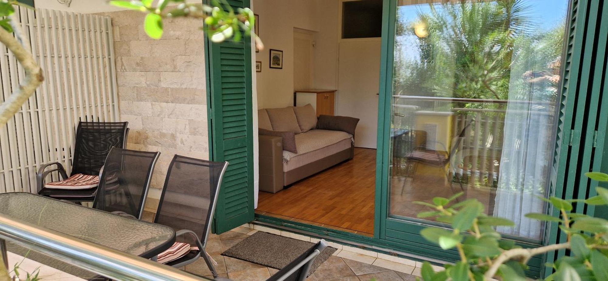Apartments Villa Eden Преко Экстерьер фото